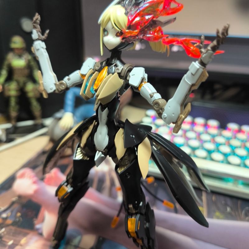 В наличии: Оригинальная модель – обзор и цена Model Kit Mecha Girl